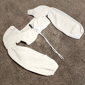 Ruched Sleeve Tie-Front Crop Top